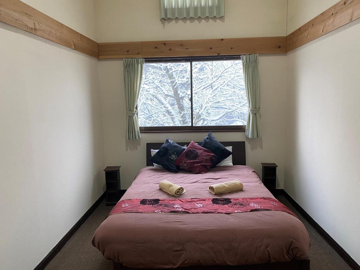 Hakuba Snowdrift Lodge Esterno foto